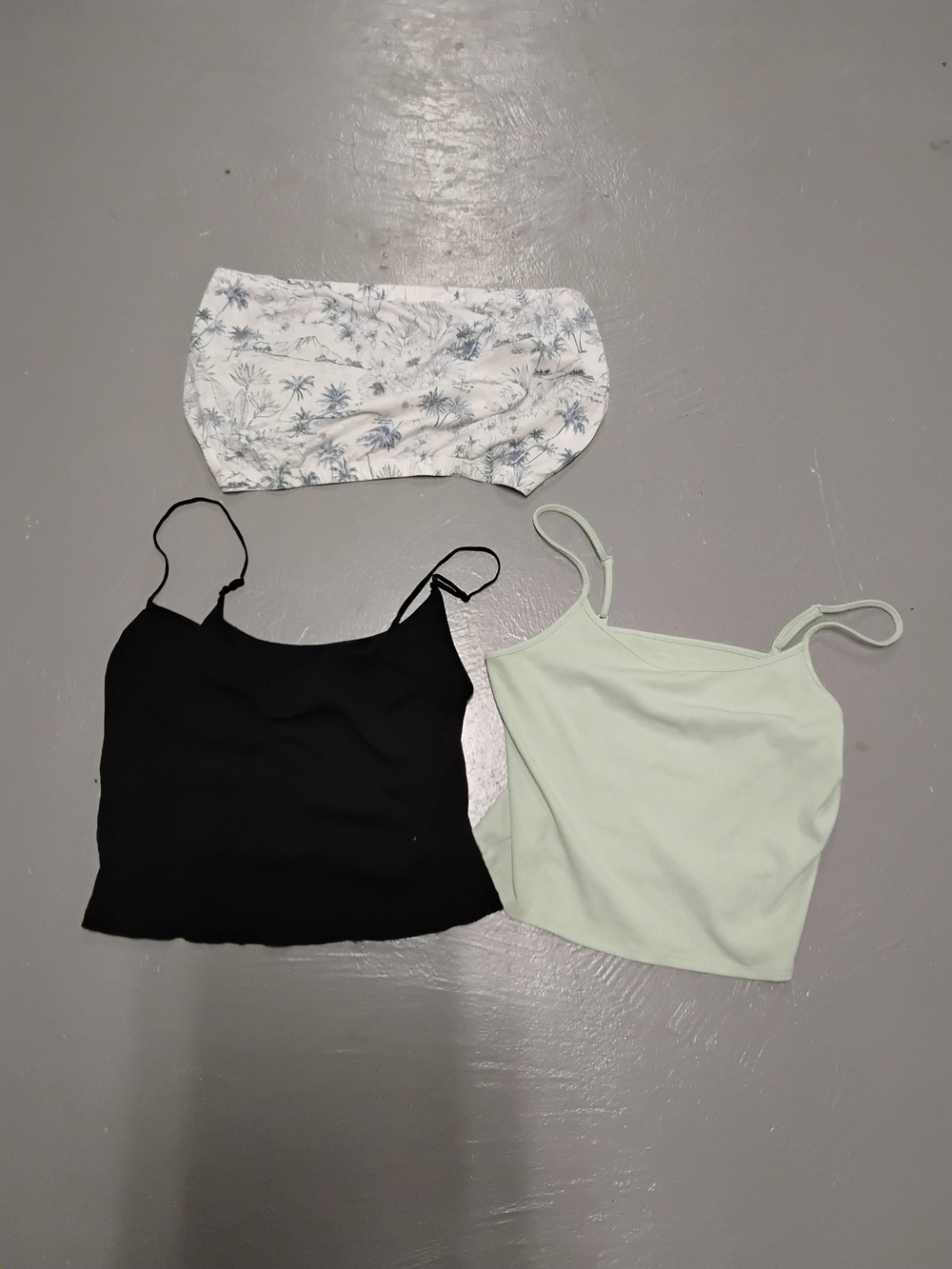 Amercan Egal 3-Pack Crop Tops - Black, Light Green & White Palm Print